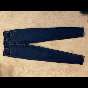 American Eagle Curvy Super Hi-Rise Jegging